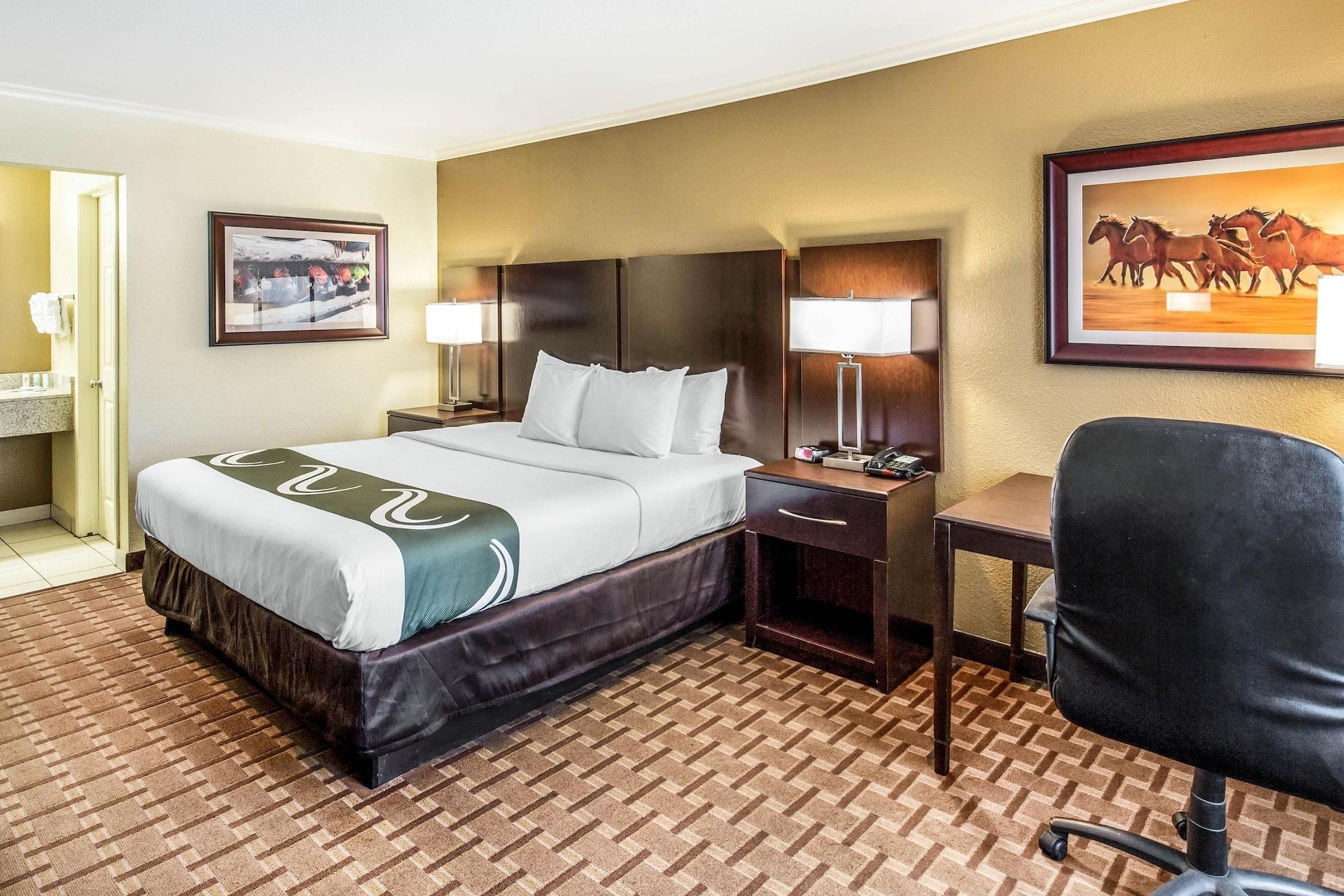 Quality Inn & Suites Abilene Extérieur photo