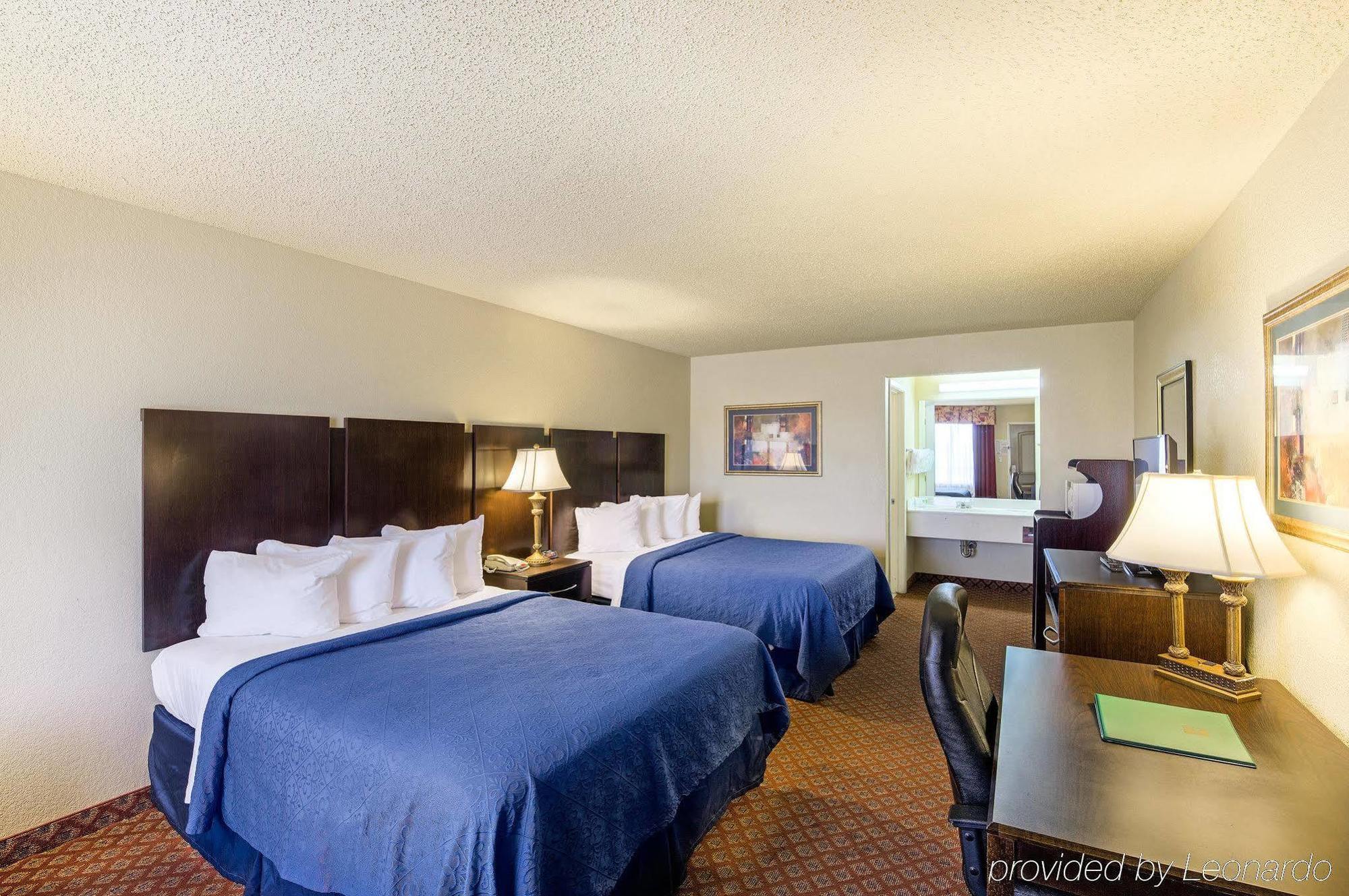 Quality Inn & Suites Abilene Extérieur photo